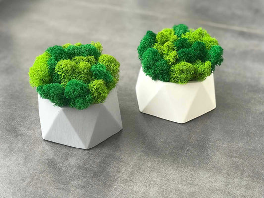 Handcrafted Triangular Wall Decor - Modern Geometric Art