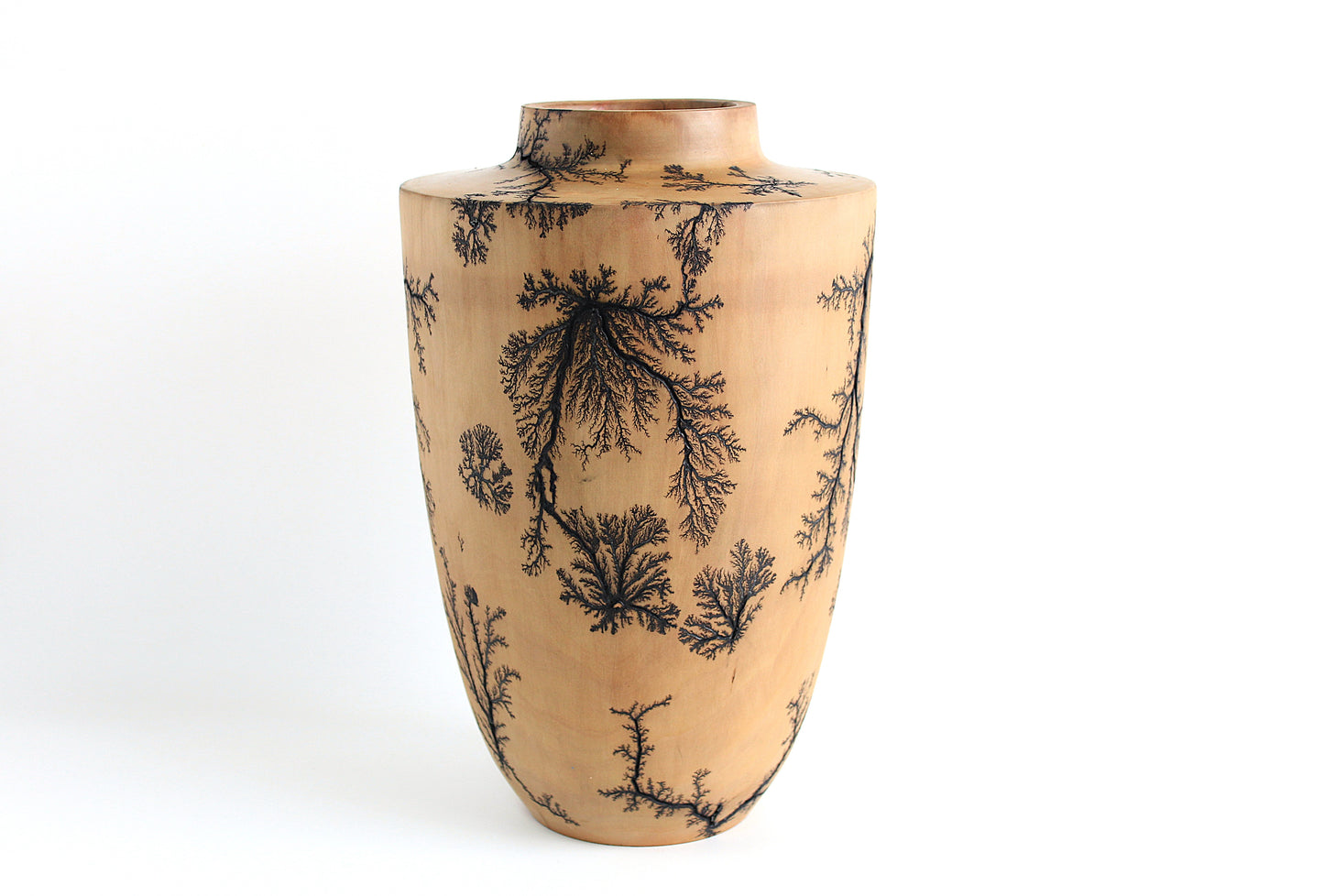 Elegant Pear Wood Vase for Dried Flowers - Classic Design